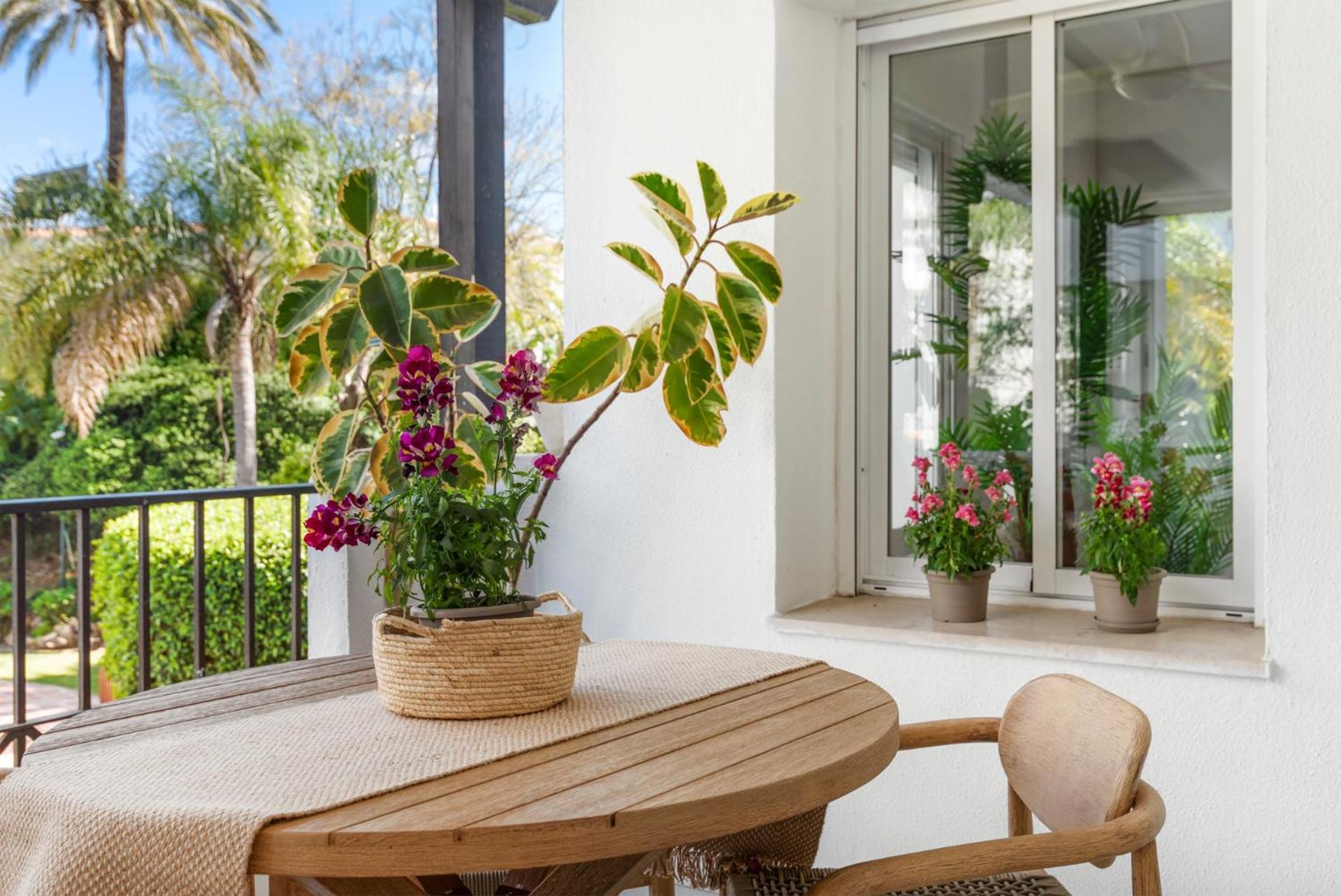 Charming And Spacious Apartment In Medina Garden - Puerto Banus Marbella Dış mekan fotoğraf